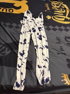 Small new pants